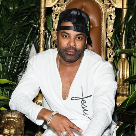 How Old Is Ginuwine