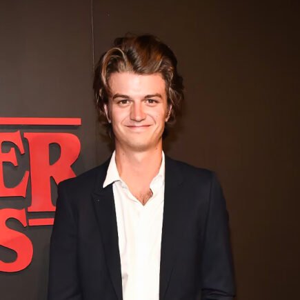 How Tall Is Joe Keery