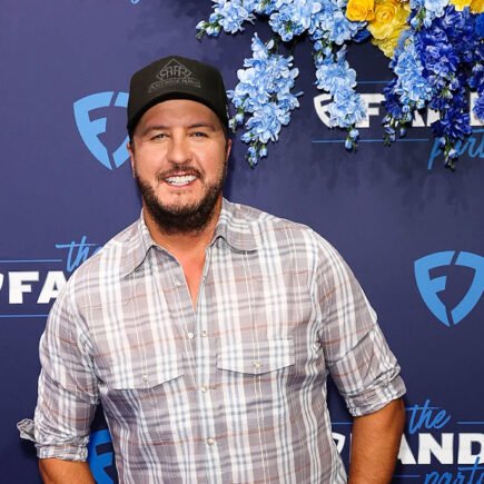 Luke Bryan Height